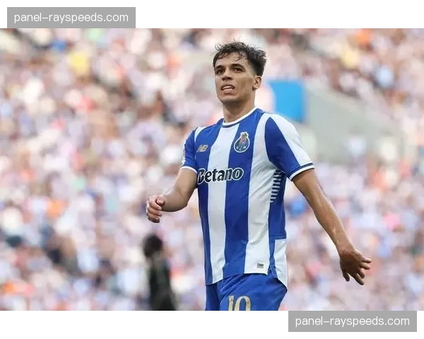 转会传闻：多家英超球队关注塞尔塔中场贝加，其出色的拦截数据是卖点之一。